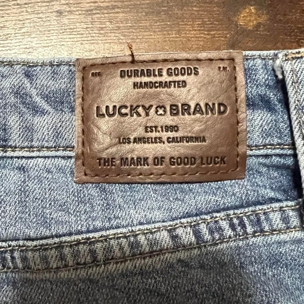 Lucky Brand blue denim shorts 309.5